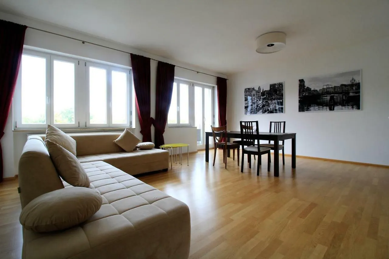 Luxury City Apartment - View Of River And Castle فورتسبورغ